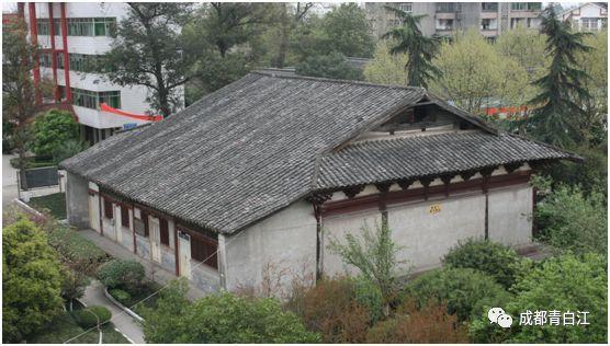 郏县东城街道：义写春联送温暖 浓浓墨香迎新春