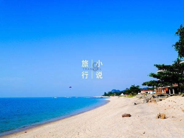 摆动小圆球