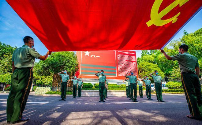 起重机卡车找不同