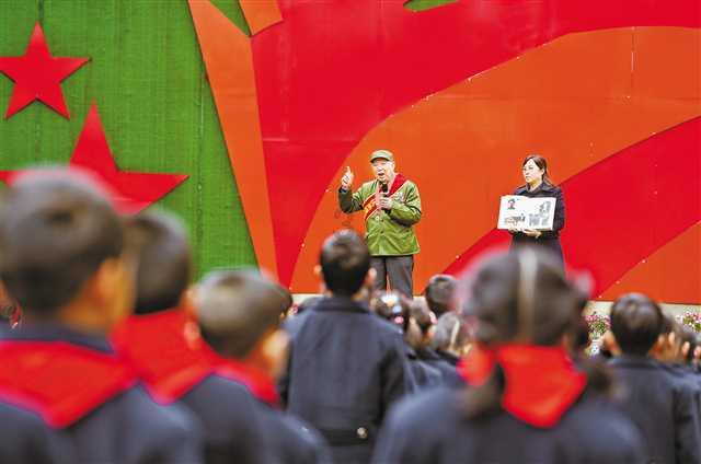 微胖的女生怎么穿搭不遮肉会有温柔感？游戏画面