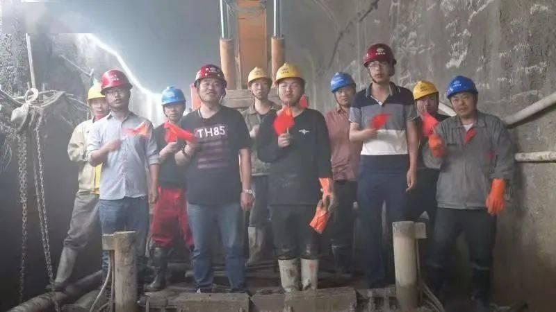 如何做强民企实力?福建省两会代表委员热议……