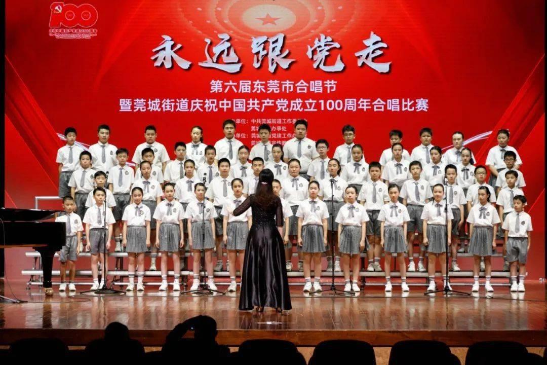 63岁大妈反复口腔溃疡,各种用药治不好,医生一句话直接让她崩溃