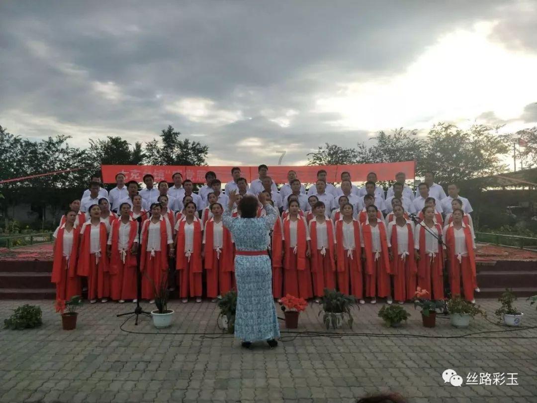 战场上高喊“向我开炮”、荣立一等功的韦昌进少将履新职