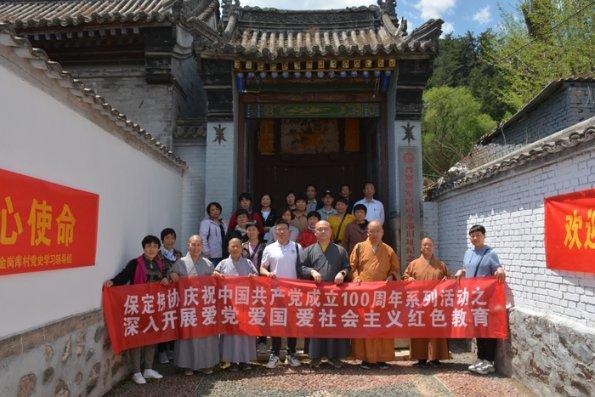 极氪009:未来之轮,炫酷科技演绎驾驭新时代的极致体验!