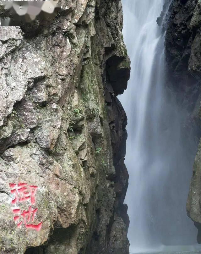探索神秘小屋