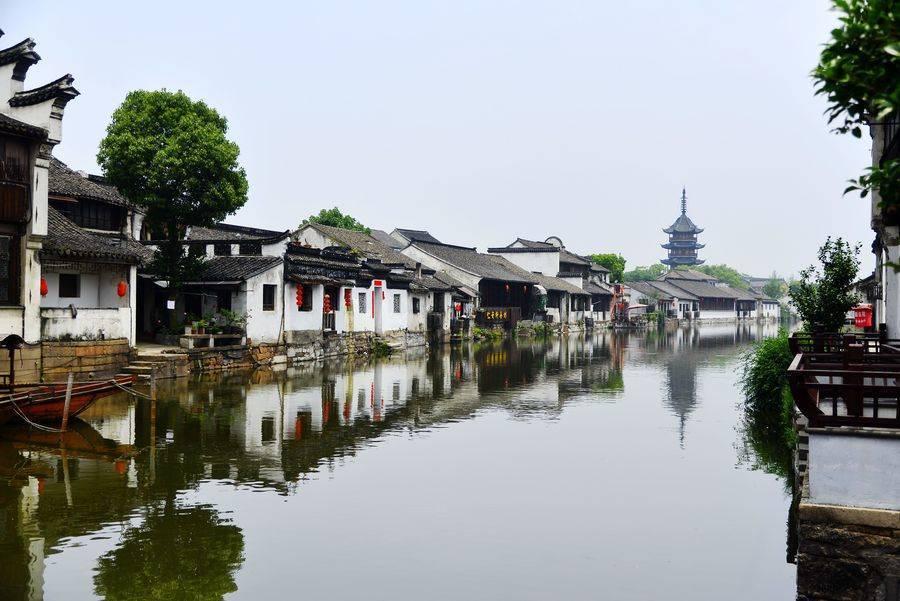 推动校地院企产学融合