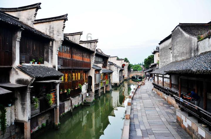哈尔滨旅游“火出圈”后,税务部门帮餐厅解决用工短缺,帮游客协调居家民宿